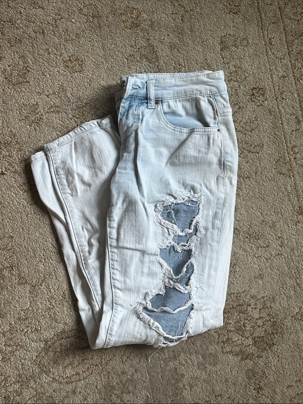 Mossimo Supply Co. Light Wash White Skinny Jeans with Distressed Knee Panels